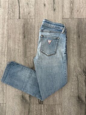 Guess Women's Light Blue Crop Skinny Jeans with Signature Back Patch